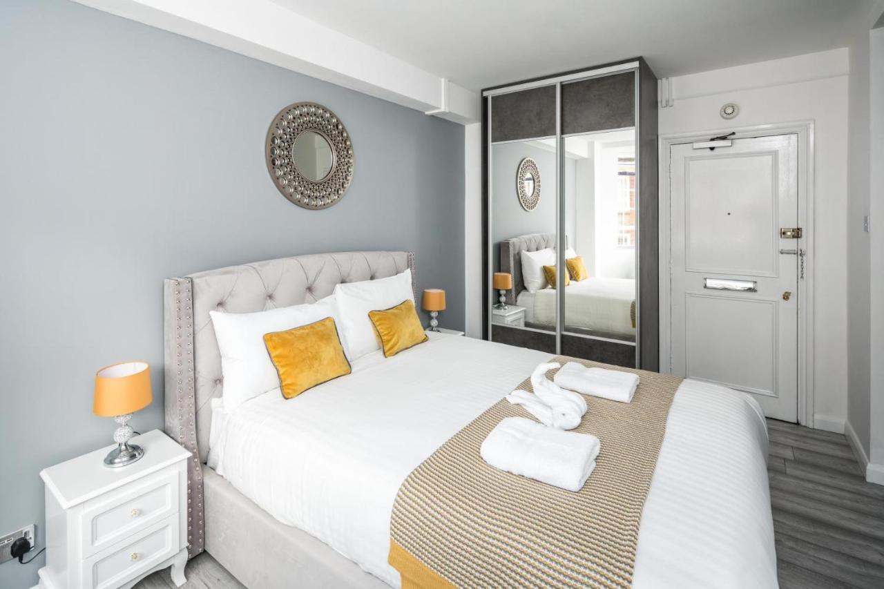 New Sleek & Modern Studio In The Heart Of Chelsea Лондон Экстерьер фото