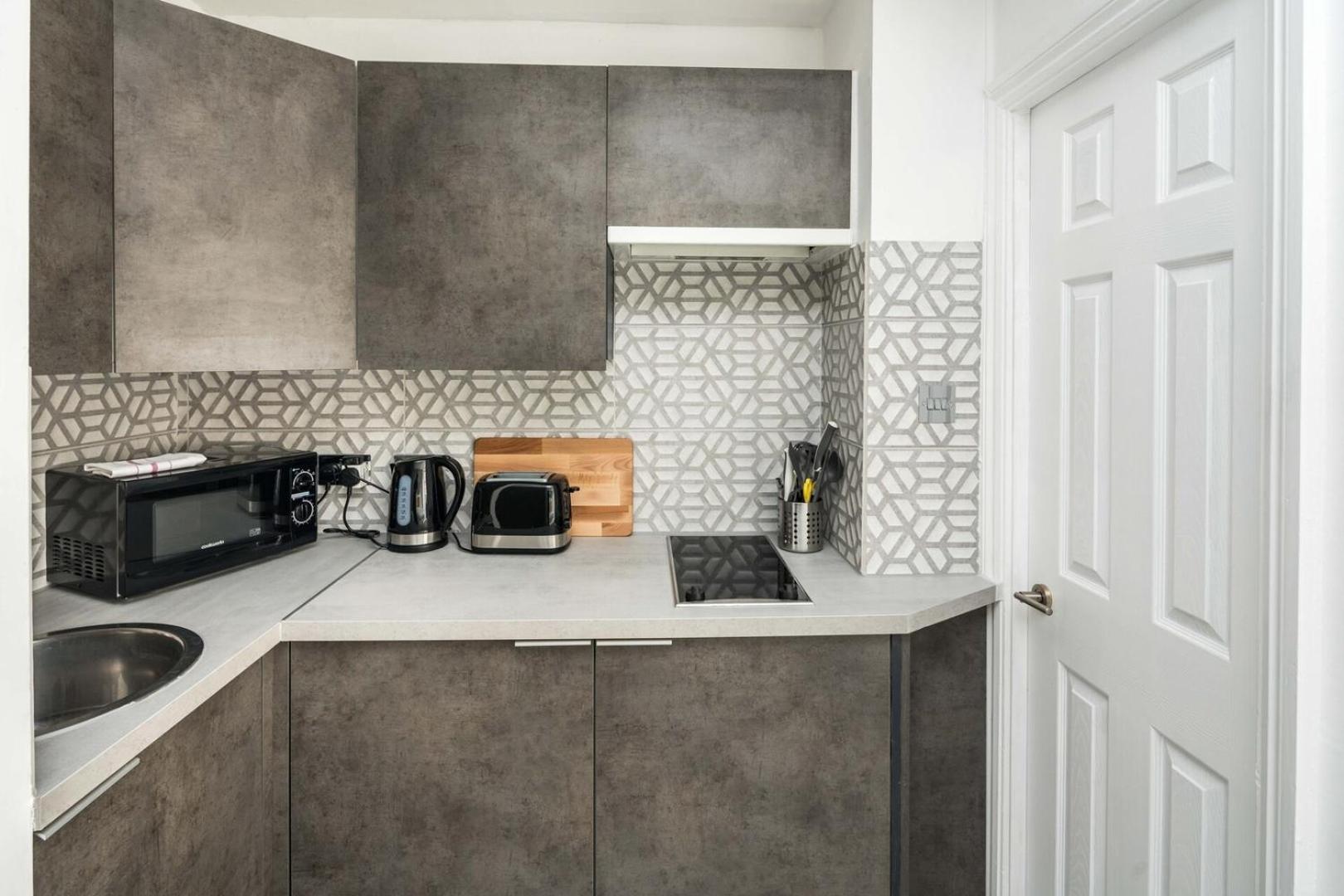 New Sleek & Modern Studio In The Heart Of Chelsea Лондон Экстерьер фото